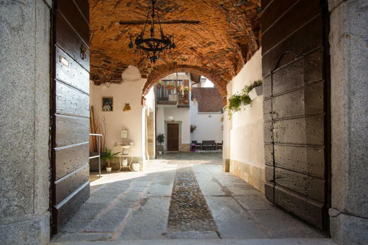 Loft & Espace Maison 1706 Lago Orta Borgomanero Kültér fotó